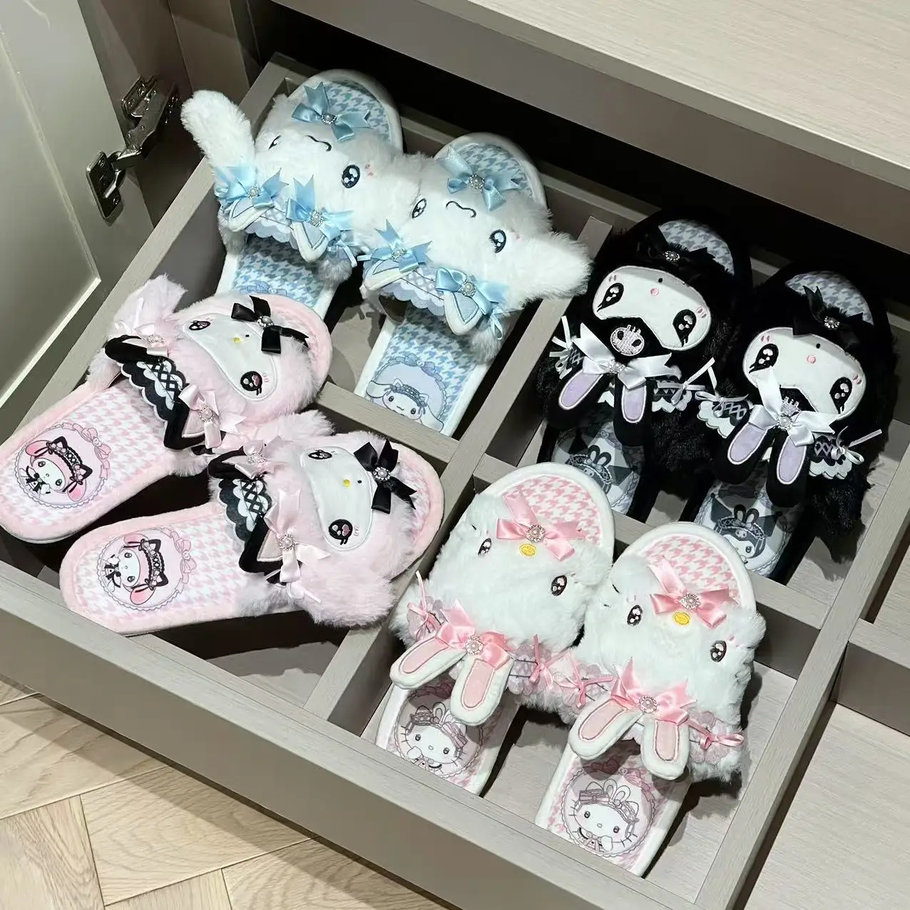 Kawaii Anime My Melody Kuromi Slippers Girl Women Hello Kitty Cinnamoroll Open Toe Indoor Shoes Flat Autumn Spring Non Slip