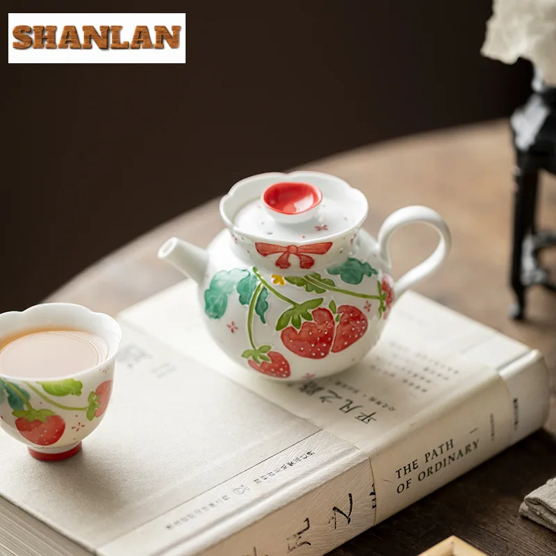 

140ml Hand-painted Strawberry Teapot Zen Tea Infuser Pot Household Tea Making Kettle With Filter Tea Items Accessories Craft