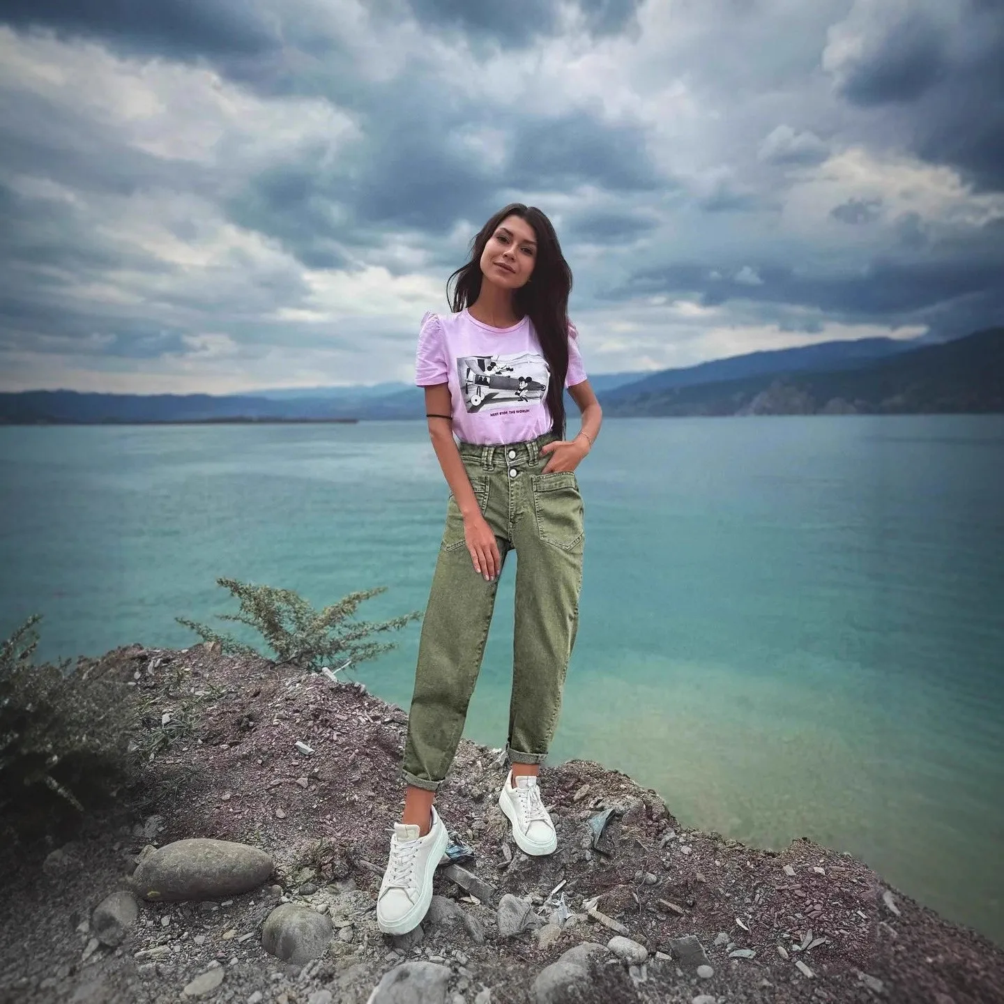 Women Baggy Jeans Olive Green Straight Leg Denim Pants Button Fly Slant Pockets Denim Jeans Relaxed Fit Jeans Pants Woman