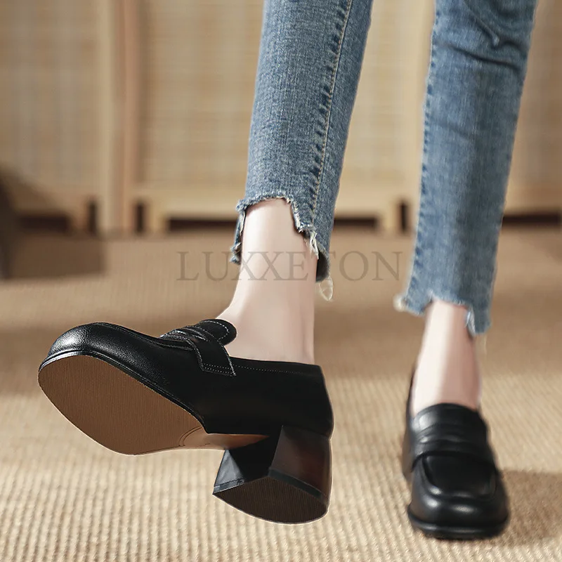 Pumps Women\'s Shoes Spring and Autumn New Style Fashion Shallow Mouth Comfortable Casual Square Toe Concise Retro Plus Size