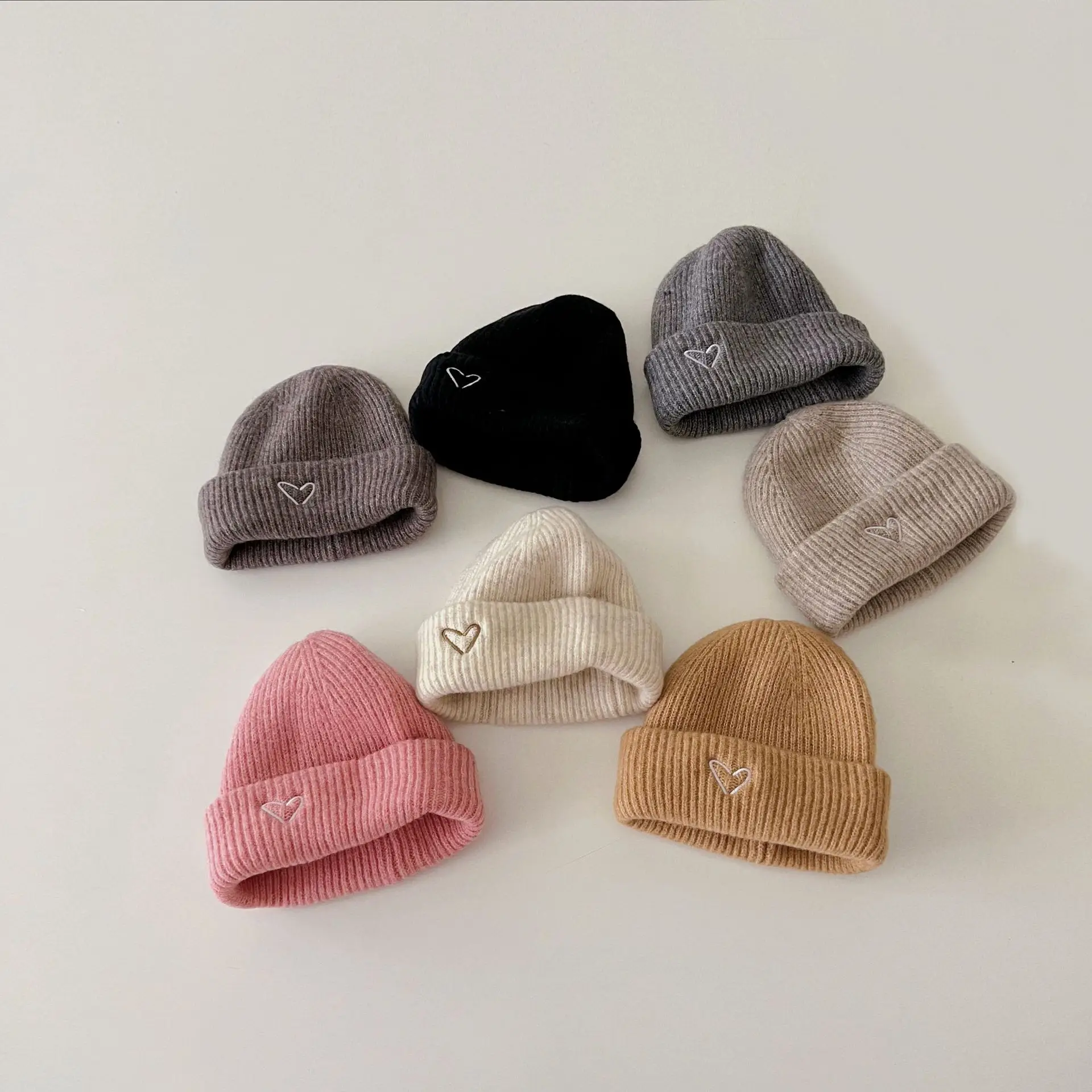 Children\'s Hat Autumn Winter Korean Version Love Heart Warm Woolen Hats Toddler Pile Hat Cute Kids Baby Woolen Beanies Caps