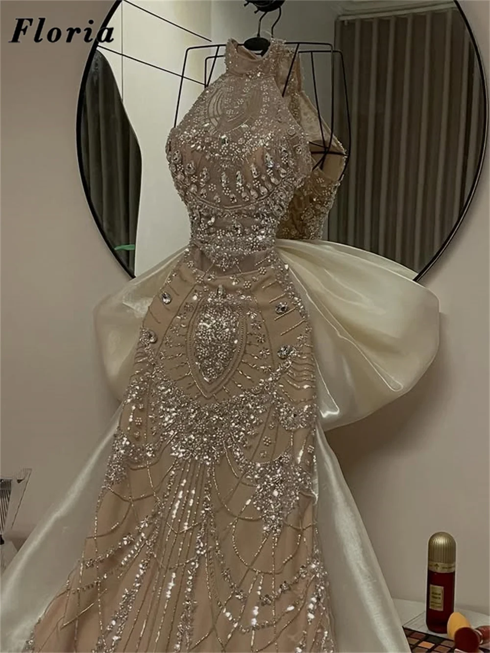 New Halter Champagne Beaded Prom Dresses Customized Long Mermaid Wedding Party Dress For Women Rhinestones Big Bow Evening Gowns