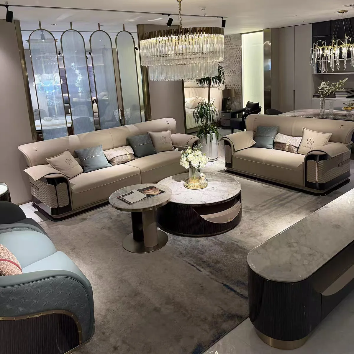 Italian light luxury, leather sofa combination, living room villa sofa, high-end luxury cowhide furniture