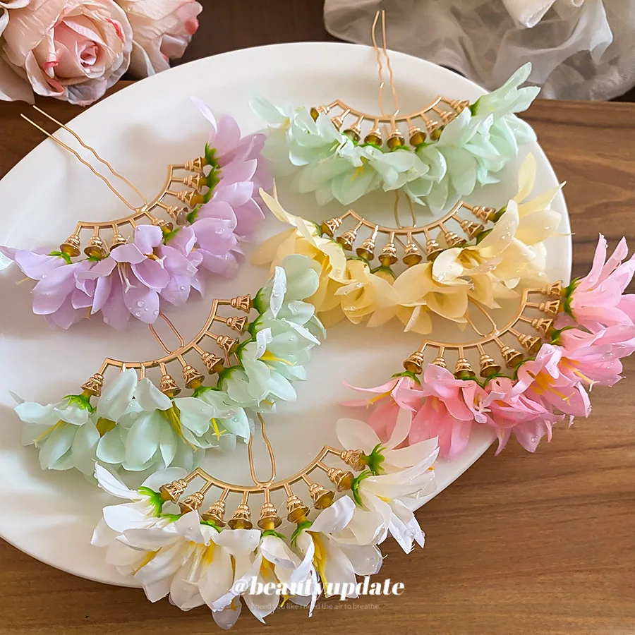 Sweet Elegant Pastoral Fabric Flower Hair Forks Spring Outing Photo Shoot Hair Accessories For Women In Pink Purple Yellow Green