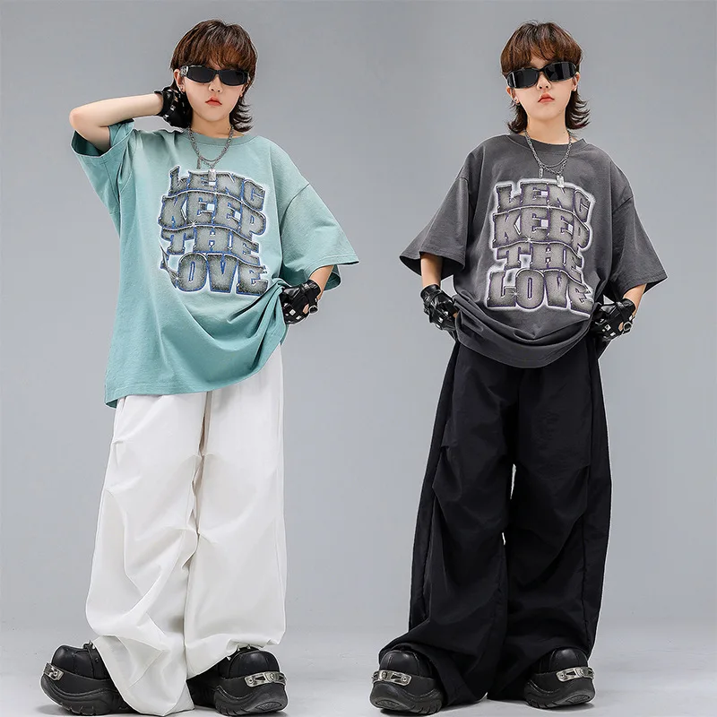 

Kid Kpop Hip Hop Clothing Gray Letters Graphic Tee T Shirt White Black Casual Parachute Pants for Girl Boy Dance Costume Clothes