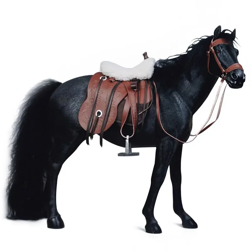 1/3 1/4 Dutch warm-blooded horse simulation model, with BJD baby soldier doll
