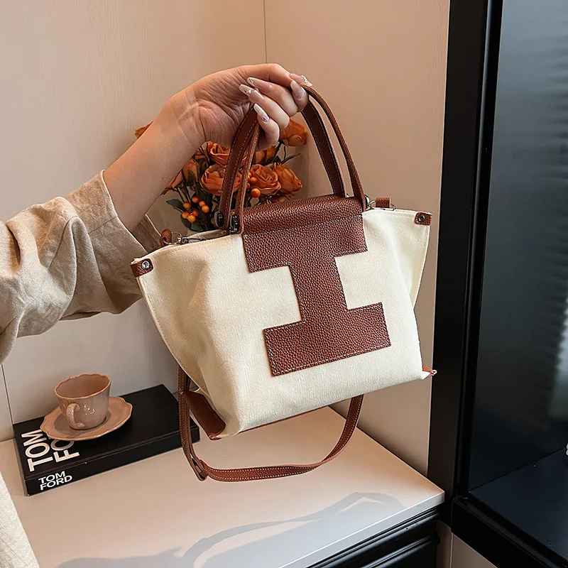 

WBS 2024 New Trend European Luxury Brand Designer Tote Bags for Women Canvas Large Capacity Shoulder Messenger Bag Handmade