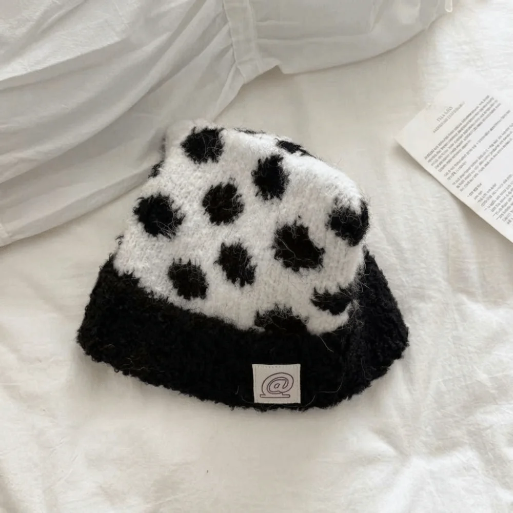 Polyester Knitted Beanie Hat Adjustable Size Face Slimming Spot Beanie Ear Hat 56cm-58cm Circumference Thick Warm Winter Hat