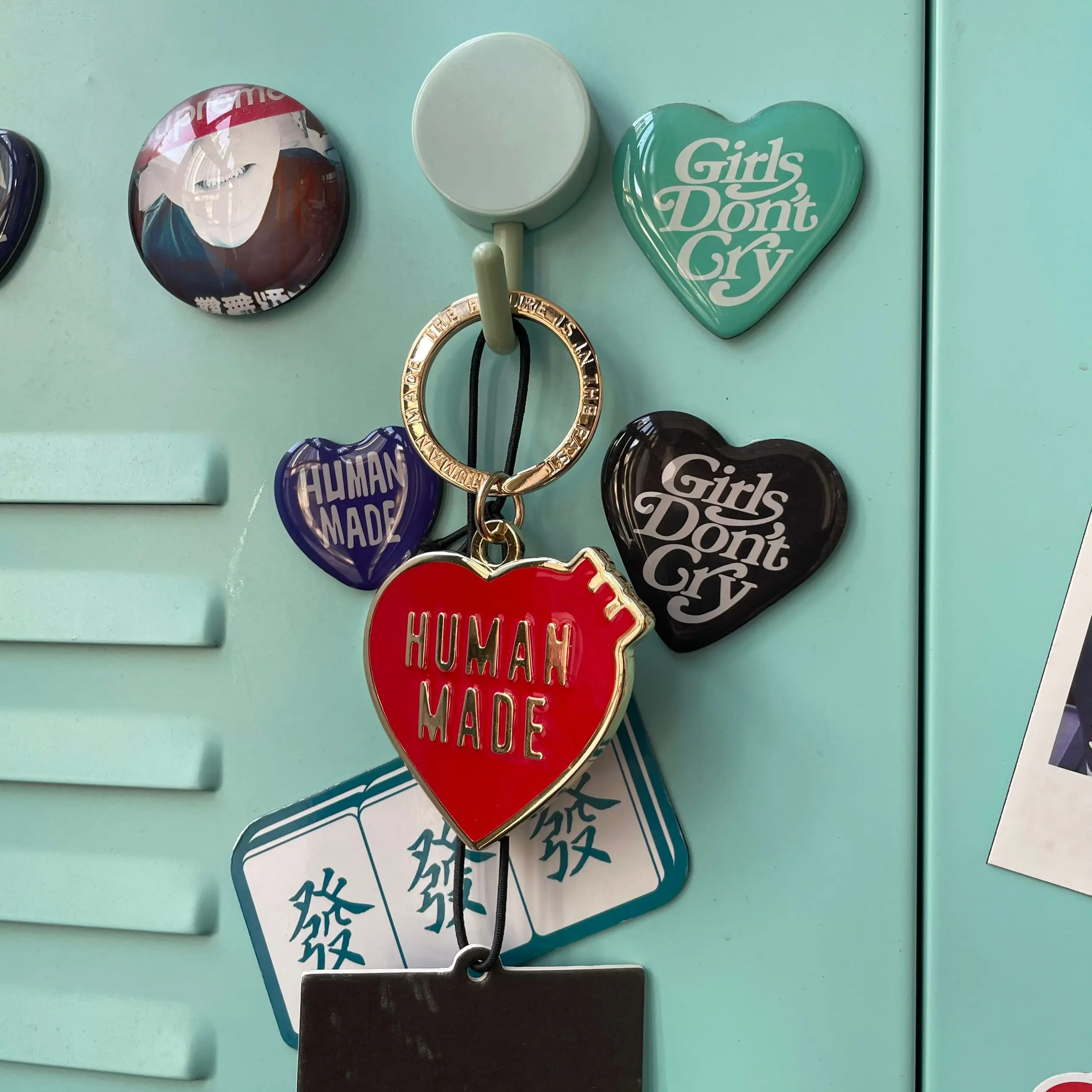 

Nigo Human Made 24SS Love Keychain, FU Character Harajuku Style, Trendy Car Hanging Pendant Gift Accessory