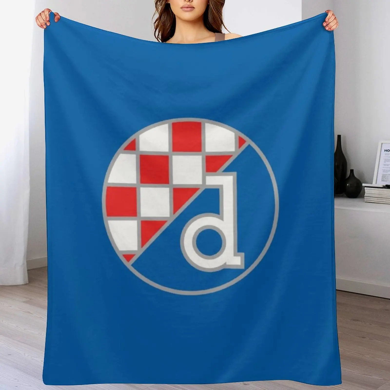 Dinamo Zagreb Football Club Throw Blanket Luxurious Soft Fuzzy Blanket for Sofa Bed