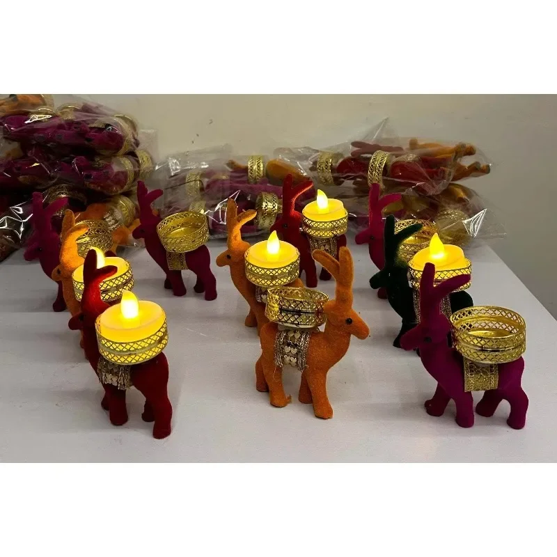 Special Christmas Deer Design Plastic Candle Holder for Return Gifts for Birthday Parties Anniversaries New Year Celebrations
