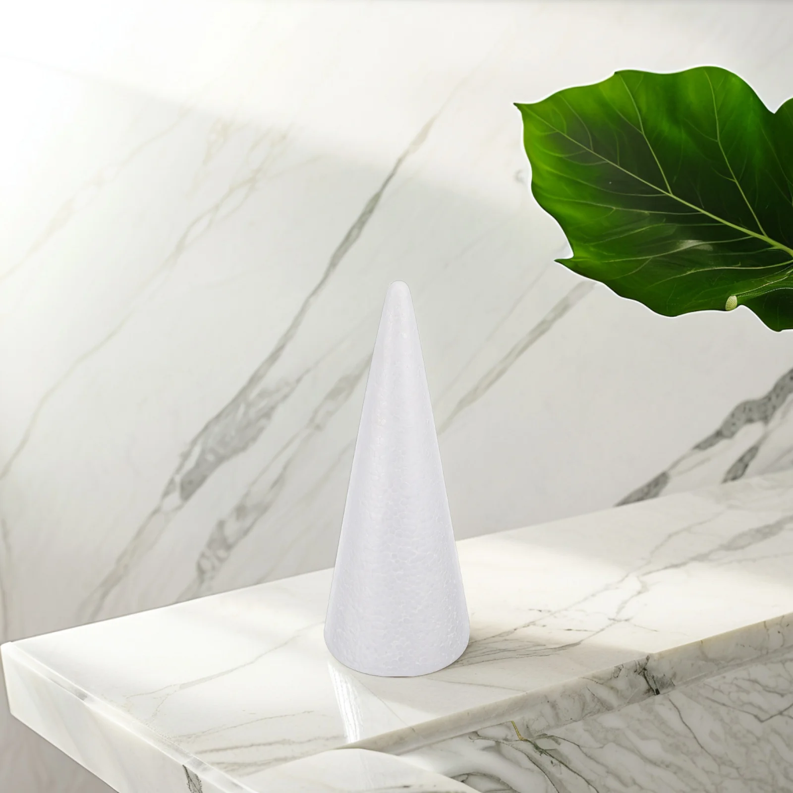 2 قطعة مخاريط رغوية صلبة بيضاء مادة حرفية DIY بها بنفسك مرحلة ما قبل المدرسة رياض الأطفال كعكة عيد الميلاد حامل تشكيلة زهور