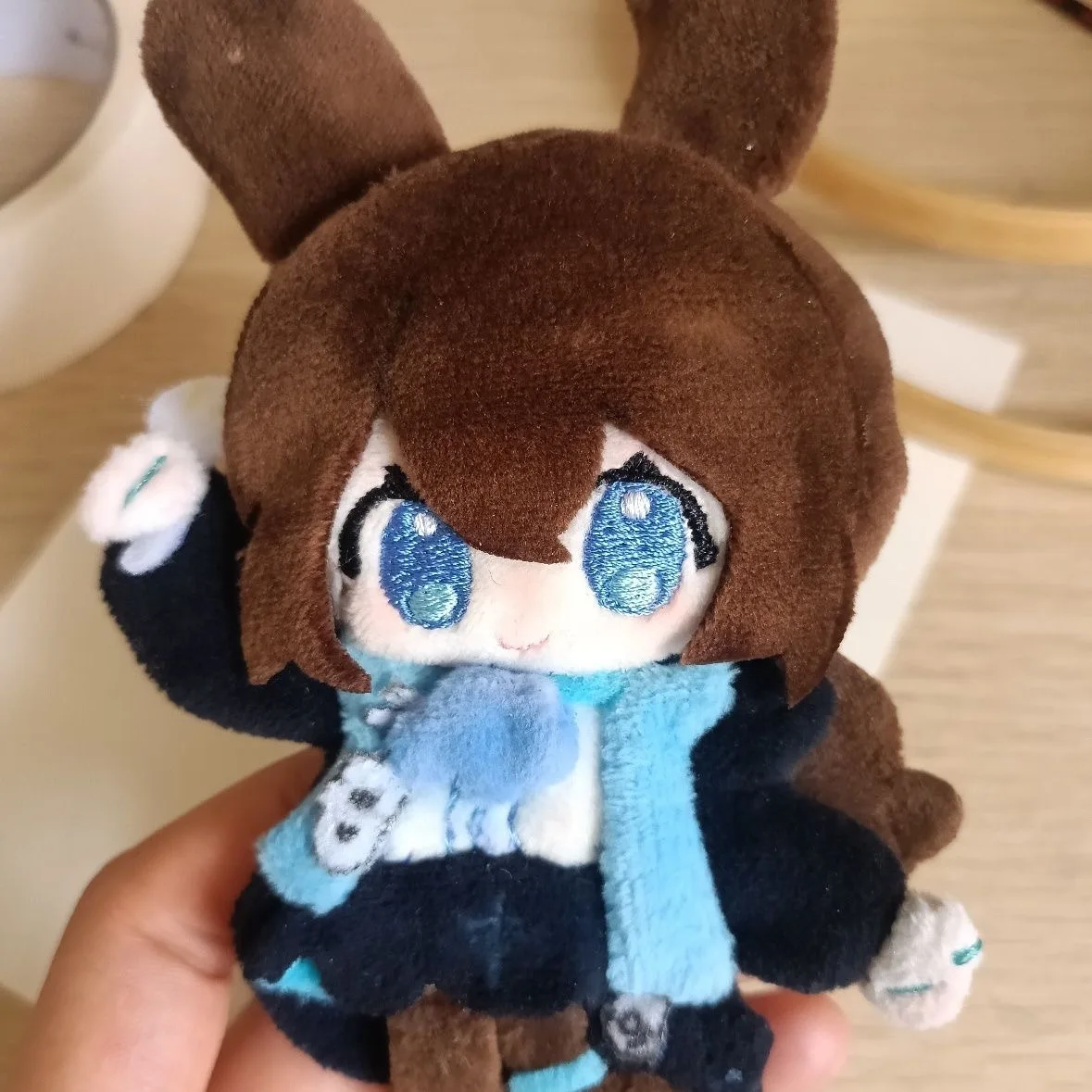 

Japanese Anime Arknights Amiya 10CM Plush Doll Dango Change Clothes Costume Cosplay Cute Xmas Gifts ry