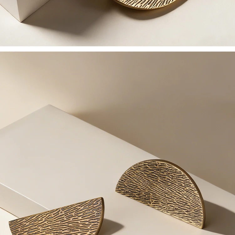 Dooroom Möbelgriffe aus massivem Messing, Retro-Textur-Design, halbrunde Schrank- und Schubladenknöpfe, Möbel- und Kleiderschrankgriff – Detail 5