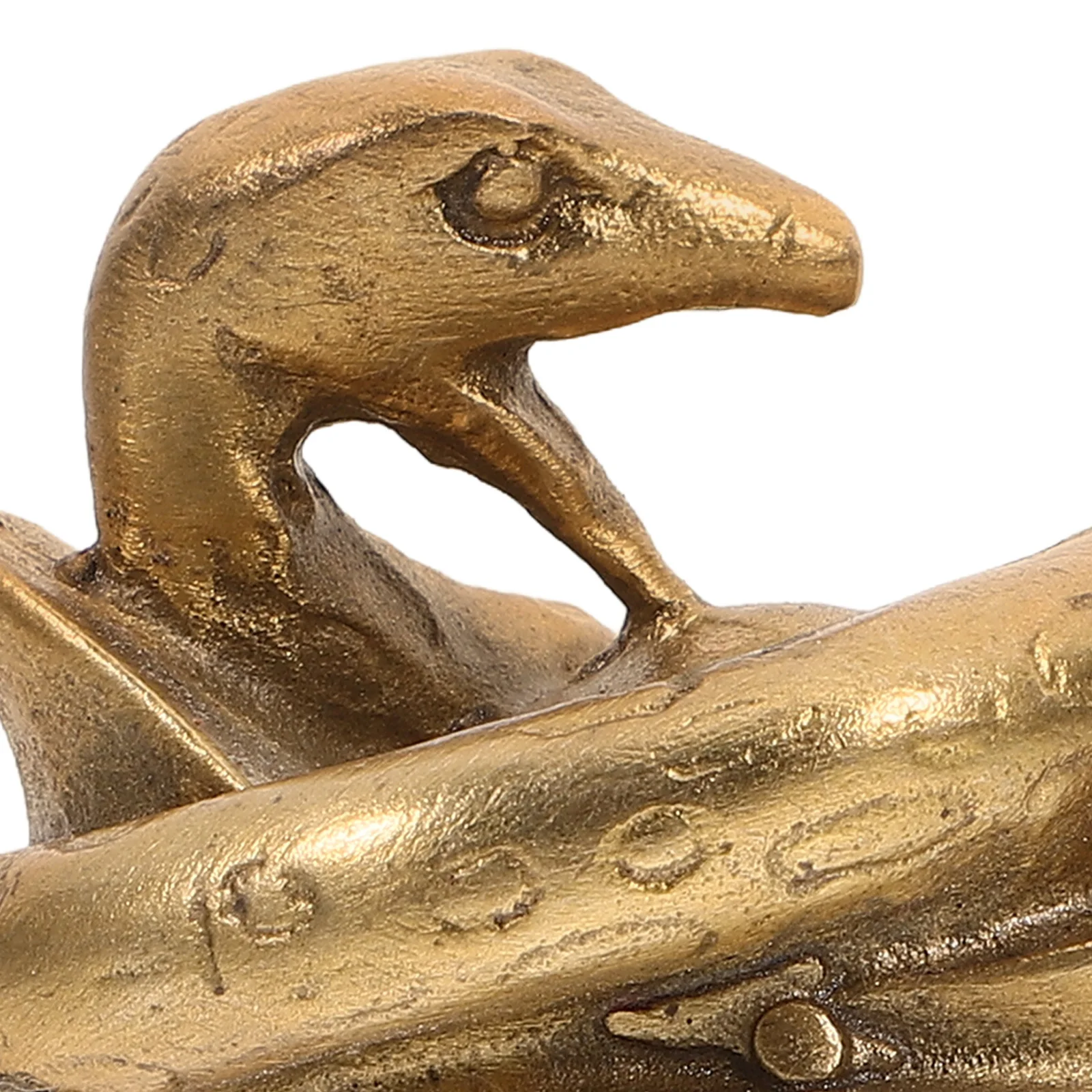 

Vintage Brass Snake Ornament Creative Desktop Table Decoration for Home Office Retro Brass Craft Snake Sculpture Indoor Decor