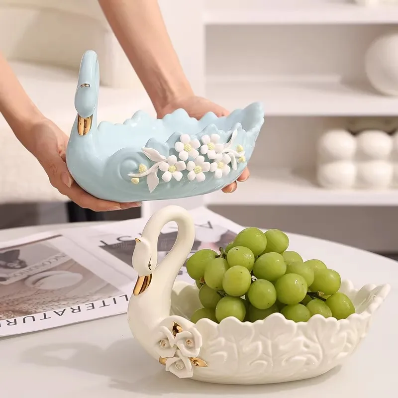 

Fruit platters, restaurant table decorations, swan ceramics, simple household candy platters, personalized, fashionable, and mod