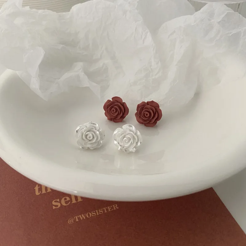 Korean Retro Resin Red Rose Flower Ear Clips Earrings French White Rose Small Clip on Earrings for Women Girls Without Ear Hole