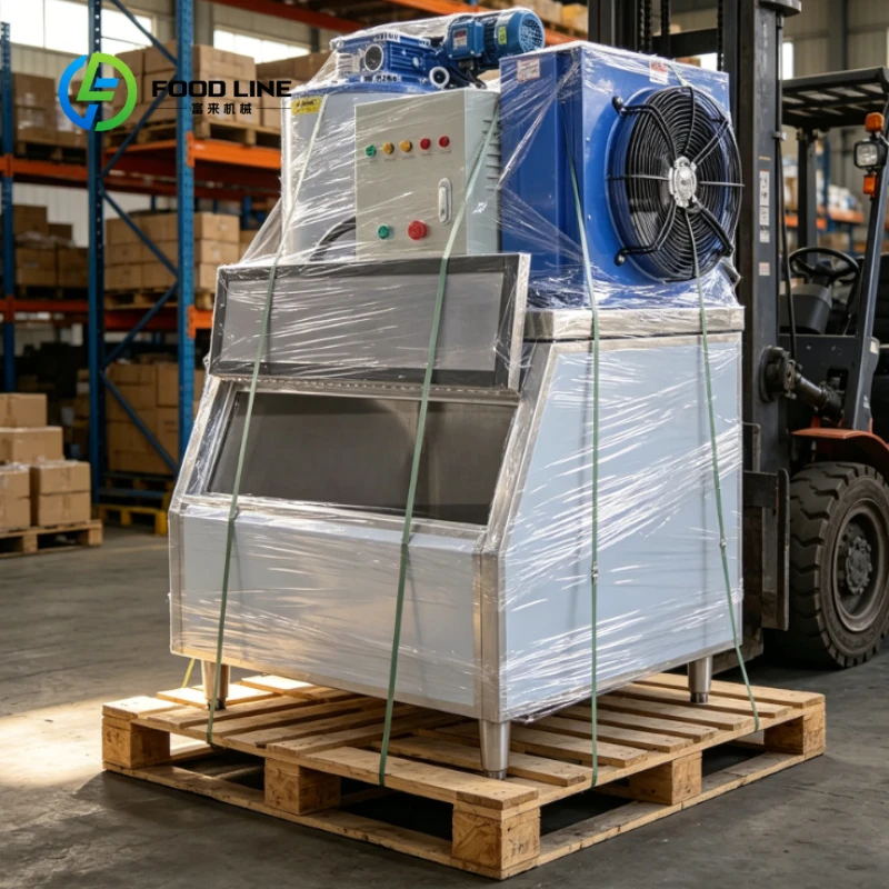 Customized 300kgs Air Cooling Single Phase Commercial Ice Maker Dry Flake Ice Making Machine with For Fishery/Fresh Keeping