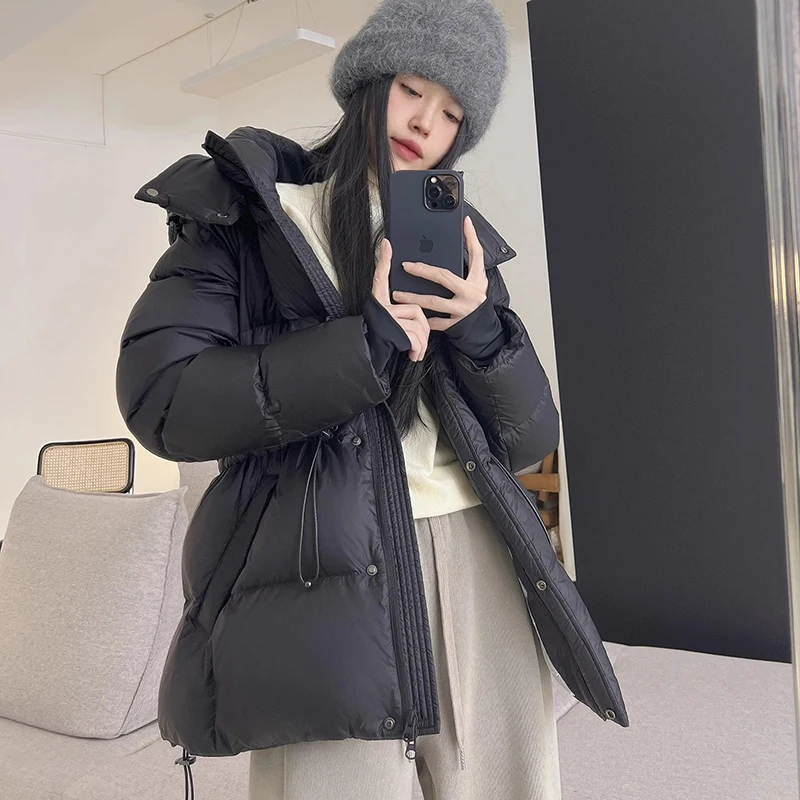 سترة نسائية دافئة بقلنسوة 2025 شتاء جديد 90 أوزة أسفل سترة نسائية عالية الجودة موضة مزاجه المرأة باركر H754