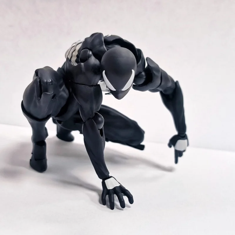 

In Stock Ct Toys Spiderman Symbiote Vemon Action Figure Spiderman Mafex 147 Spider Man Figurine Figura Collectible Model gift