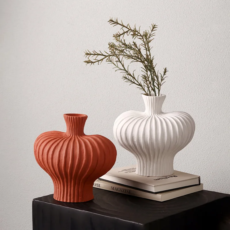 

CuteLife Nordic White Striped Large Ceramic Flower Vase Ornaments Wedding Table Vase For Centerpiece Home Garden Decoration Vase