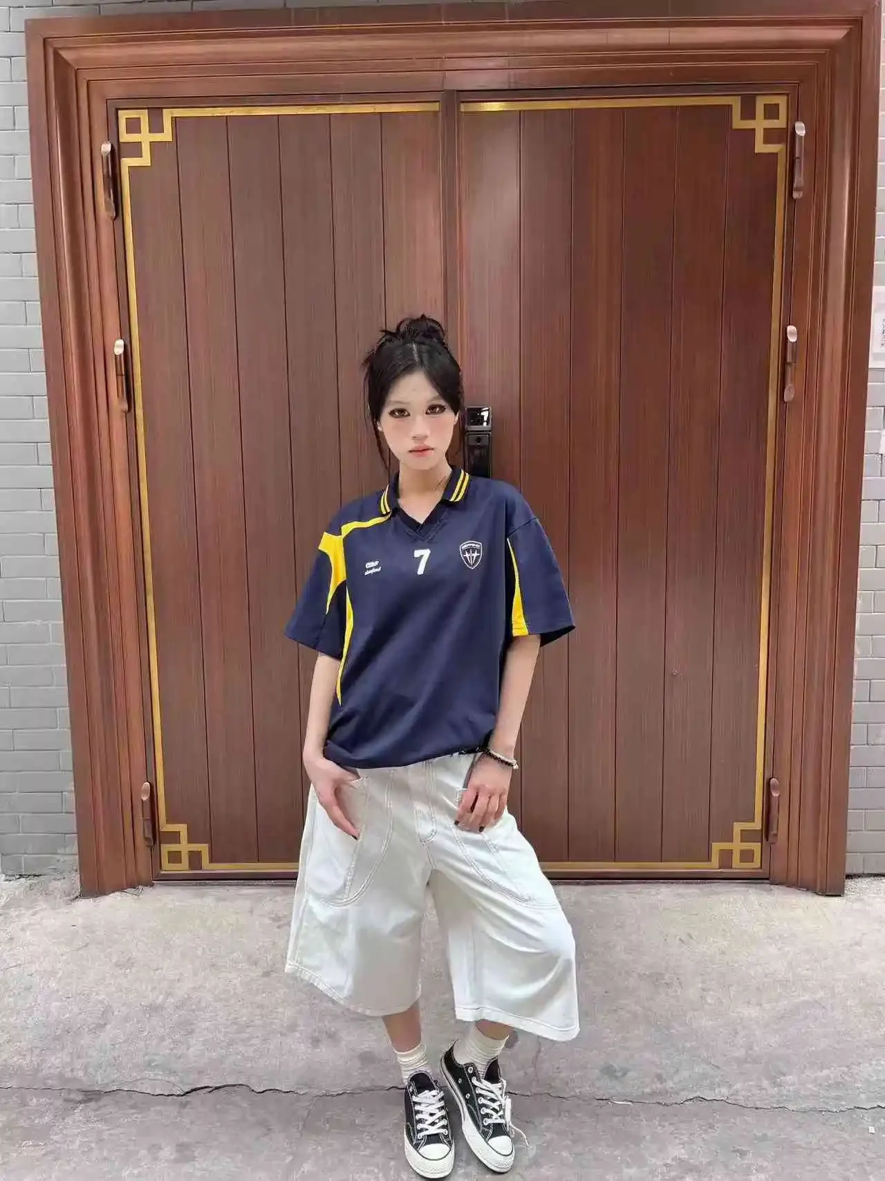 Pantaloncini di jeans bianchi streetwear vintage da donna anni 2000 Y2k pantaloni di jeans a gamba larga retrò americani a vita alta jeans larghi casual chic