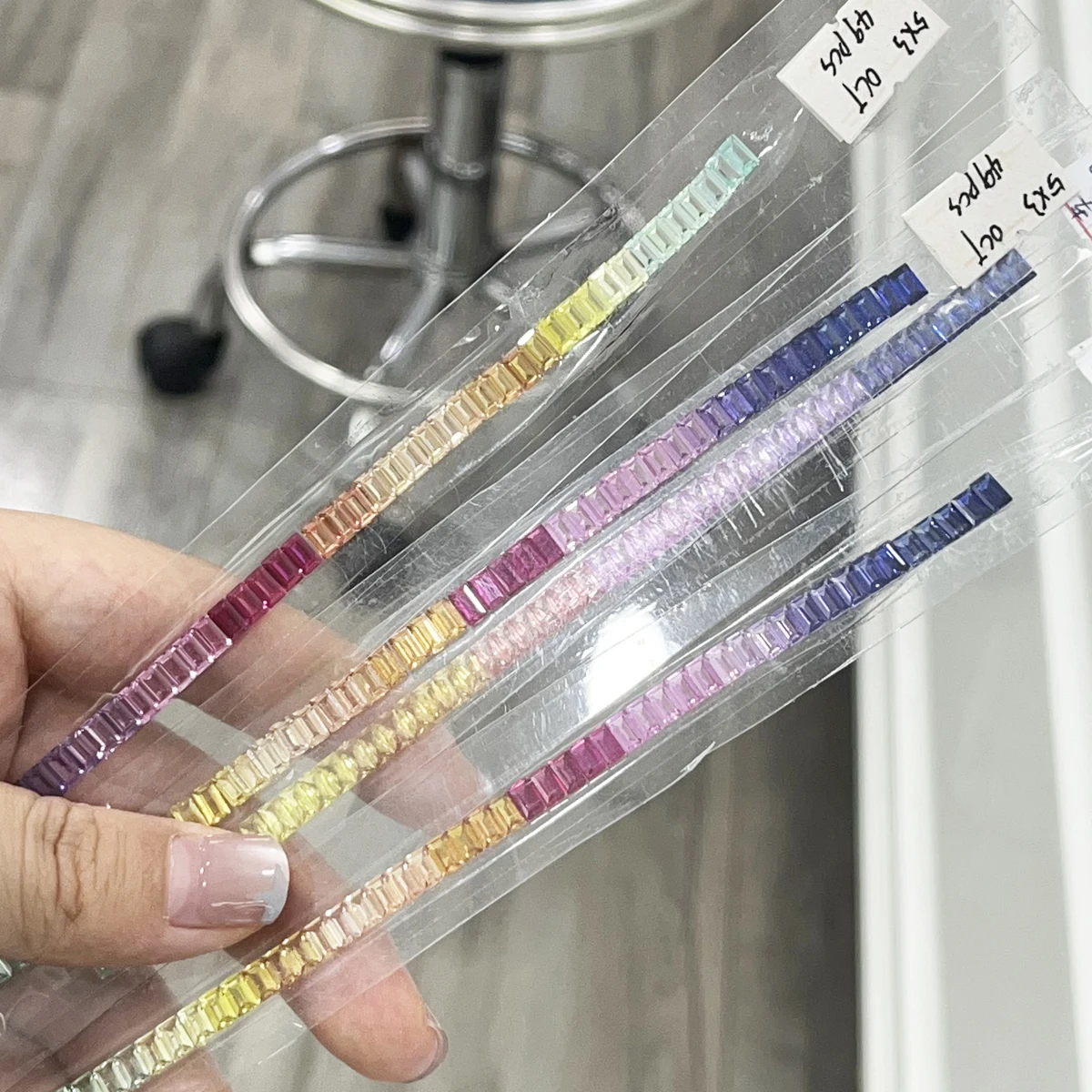 

Emerald Cut 3x5mm 4x6mm 5x7mm Laboratory Quality Sapphire Rainbow Bracelet 180mm