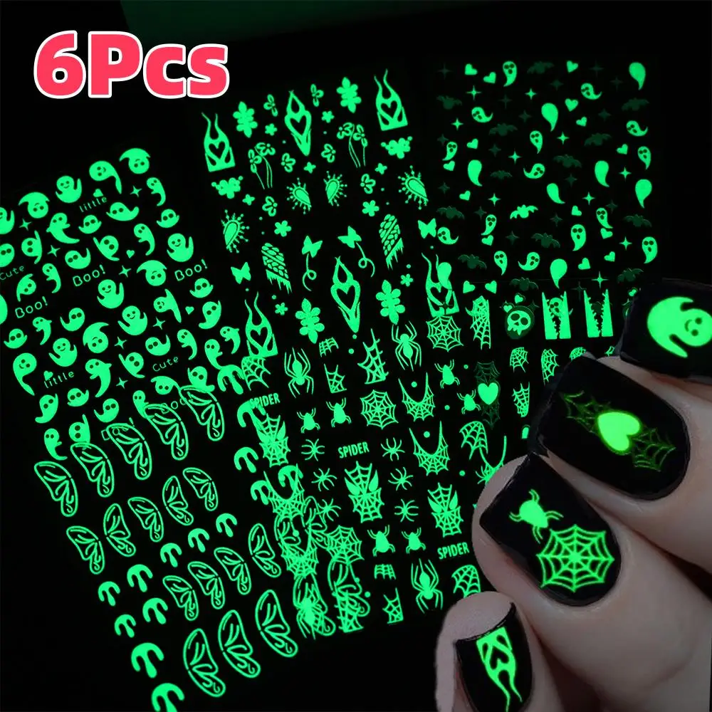 6Pcs 3D Leuchtende Halloween Nagel Aufkleber Cartoon Geist Skelett Spinne Web Fledermaus Klebstoff Slider Glowing In Dark Maniküre Aufkleber *