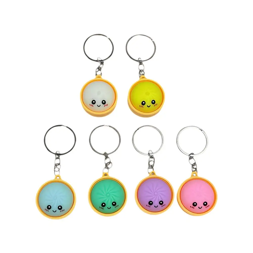 Simulation Dumpling Keyboard Clicker Stress Relief Toy Cute Baozi Steamer Random Color for Gift Party Favors Mini Pendant