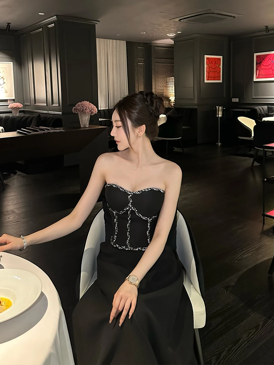 

Sexy Faionable Age-Defng Sparkling Strap Design Sensual Wrap Chest with Chest Pad Inner Wear Top for Women Commute Korean...