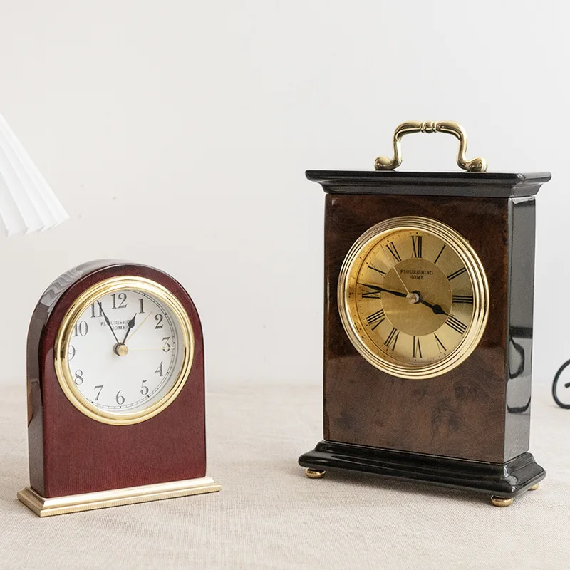 Vintage Solid Wood Baking Varnish Desk Clock Chinese Style Desk Clock Simple Table Decoration Silent Modern Creative Desk Clock