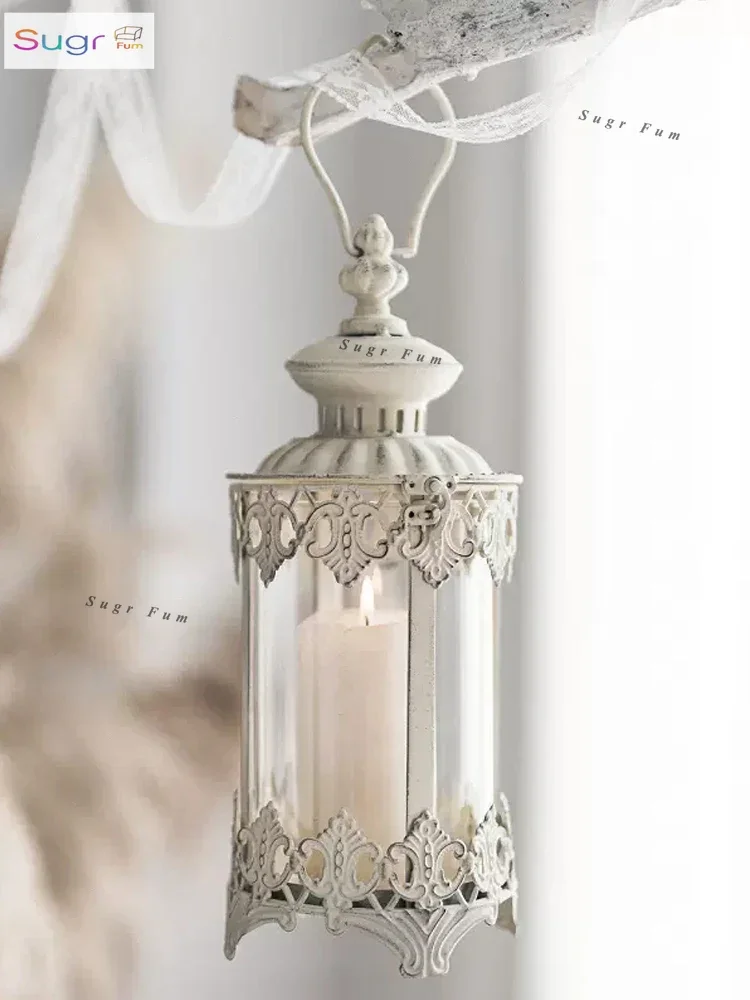 

Ретро ретро украшения ins ветер портативный маленький фонарь из кованого железа стеклянный фонарь европейский реквизит для фотосъемки