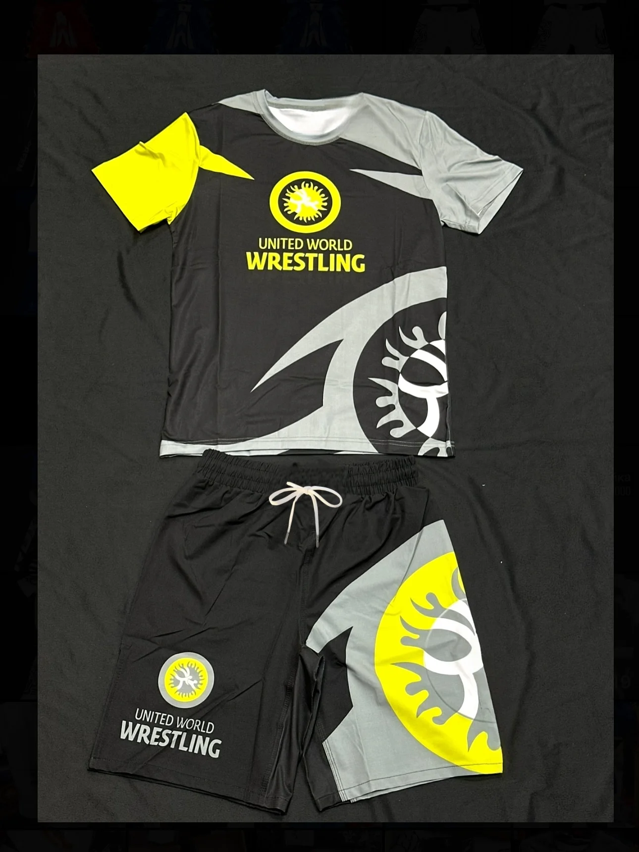 Adult Children Wrestling Sports Set Quick Drying Breathable Rash Guard T-shirts And Shorts Training Combat Sportswear Suit
