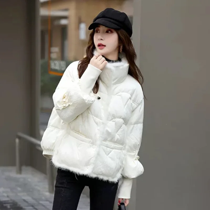 Lightweight Puffer Coats for Women, Standing Collar Outerwear, Luxury Pearls, Short Down Jackets, Winter, New, 2024