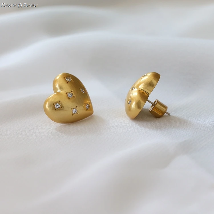 Brass Zirconia Heart Stud Earrings Punk Party Gown Brincos Runway rare Boucle d'oreille Korean Style