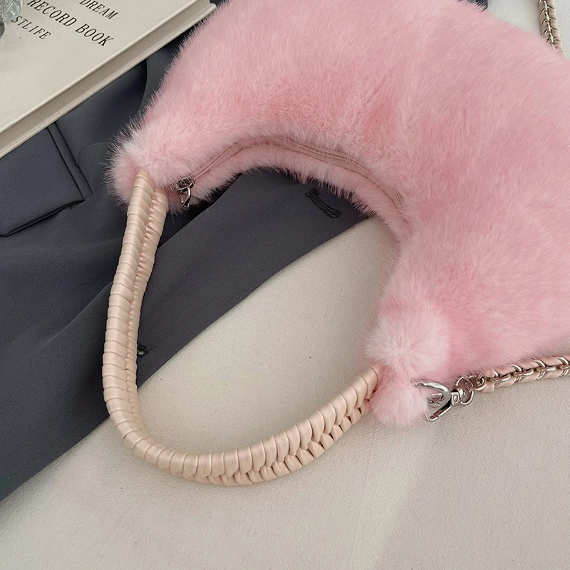 Halbmond-Design Lammwoll-Handtasche Clutch für Damen 2026 Winter Weiche Flauschige Handtasche Halbkreis-Plüsch-Umhängetasche Bolsa – Detail 14
