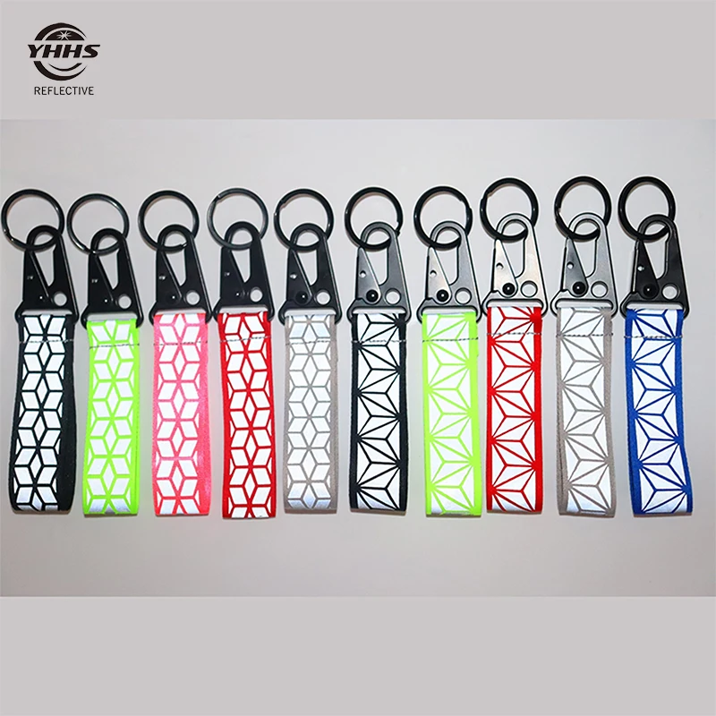 10 cm reflecterende sleutelhangers hoge zichtbaarheid reflector hanger verkeersveiligheid marker voor nachtfietstas accessoires autosleutelhangers