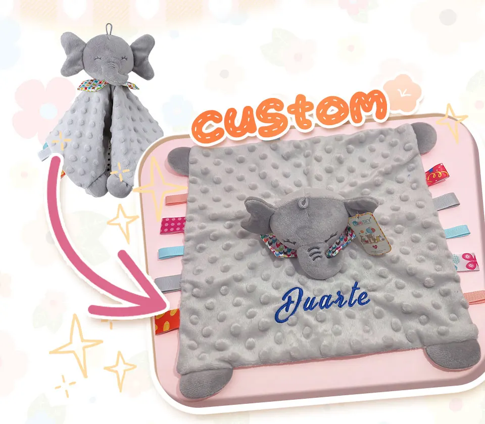 3-teiliges personalisiertes besticktes Baby-Shower-Geschenkset: Baumwoll-Strickwickeldecke, Minky-Schmusetuch und hölzerner Schnullerclip als Erinnerungsstück – Detail 21