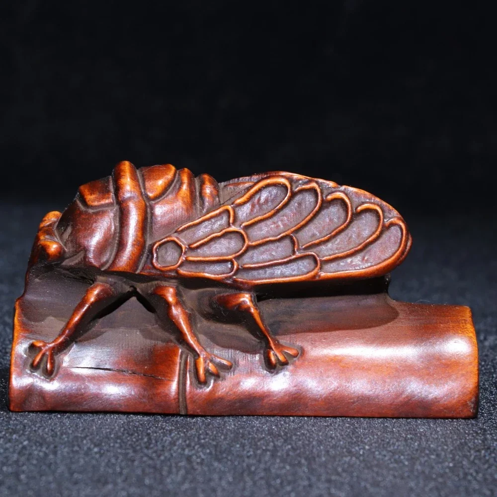 Collectable Old China Boxwood Hand Carved Cicada Figure Statue Family Ornament Gift