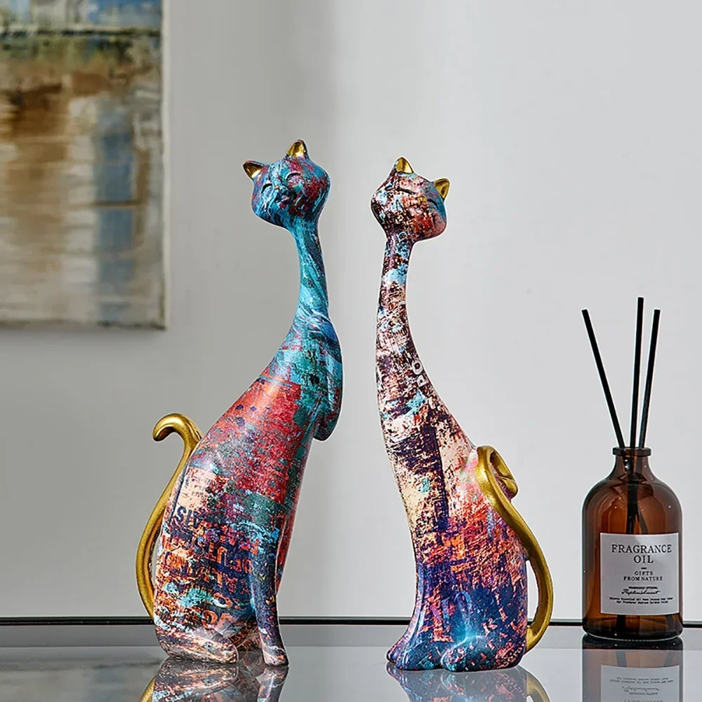 Simple European Style 2pcs Oil Painting Cat Statues Animal Sculpture Room Decoration Accessories Sculptures for Home Design Gift