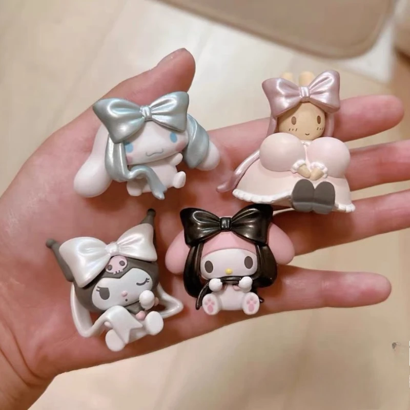 

Marroncream Jasmine Rabbit Cinnamoroll Kuromi Anime Action Figure Blind Box Toy Kawaii Big Bow Collection Ornaments Kids Gifts