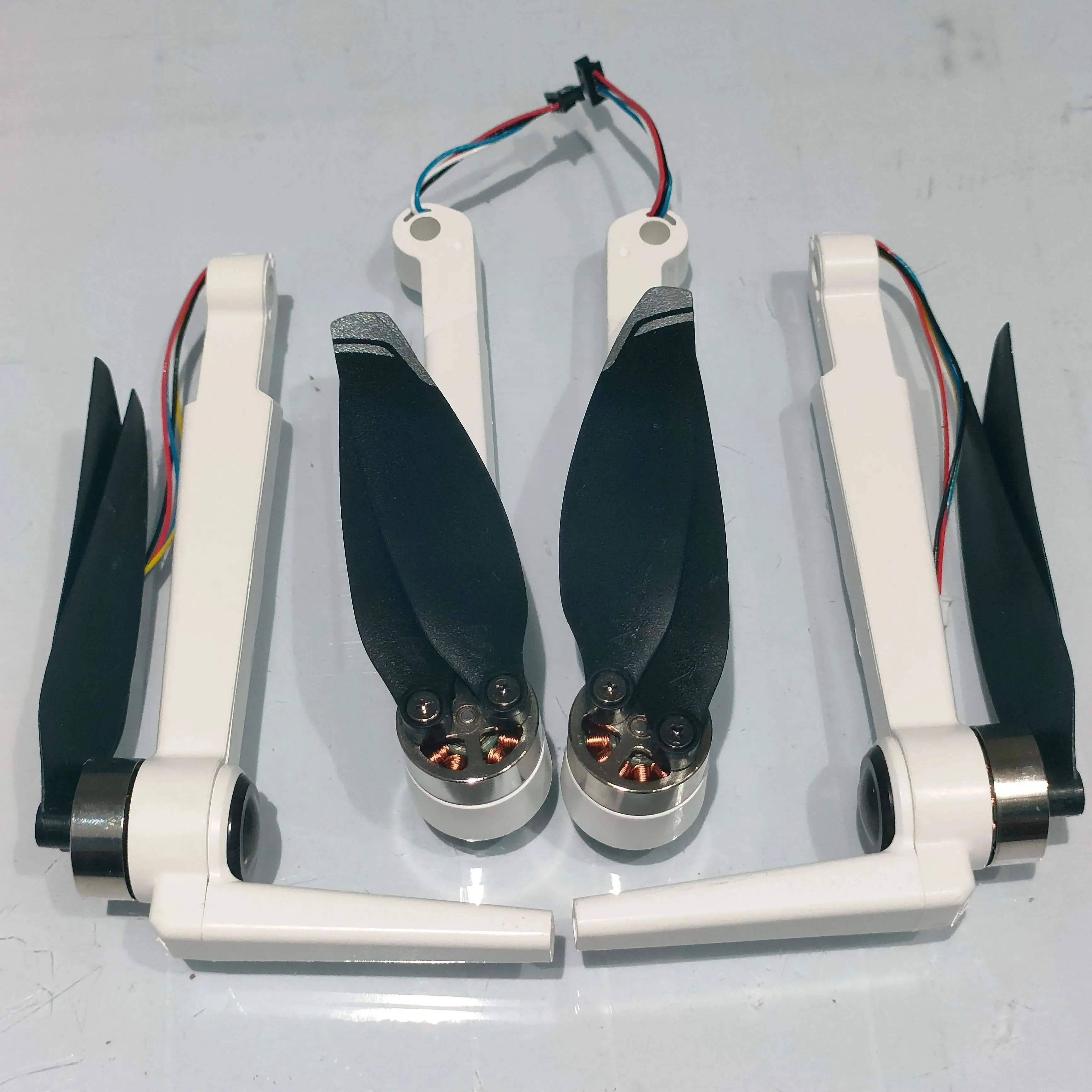 4 adet fırçasız motor kolu bıç - Drone X1 Rc incelemesi ve fiyatı