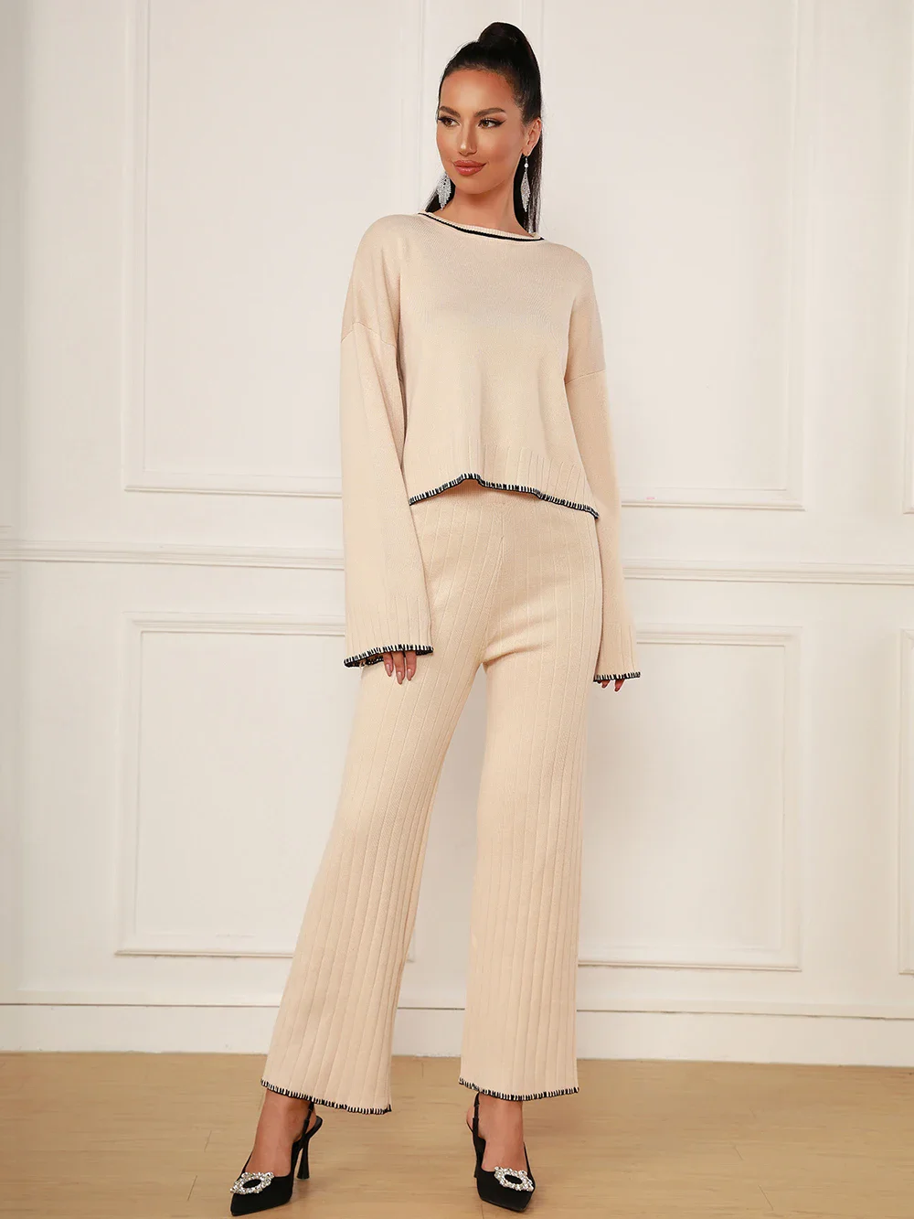 2025 ฤดูใบไม้ผลิสบายๆผู้หญิงถักกางเกงชุดคอยาวแขนยาวหลวมถักเสื้อ + กางเกงตรง 2 ชิ้นชุด