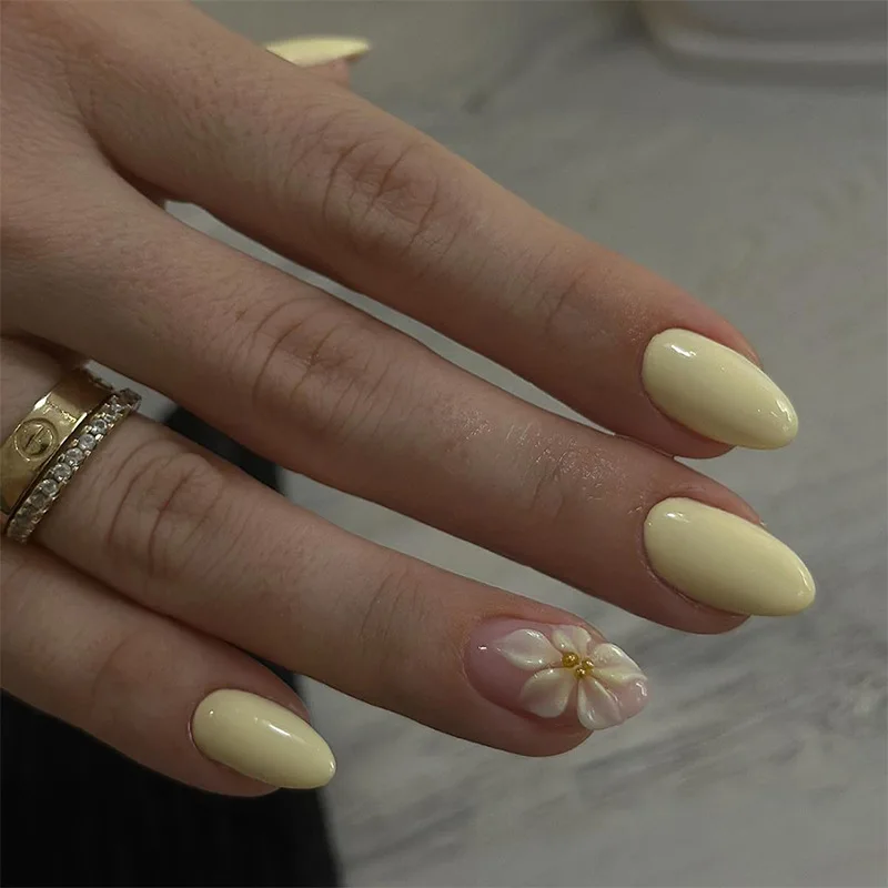 

24Pcs Simple Yellow French Fake Nails Art Datachable Short Almond Press on Nails Tips 3D Flower Design False Nail Sets Finished