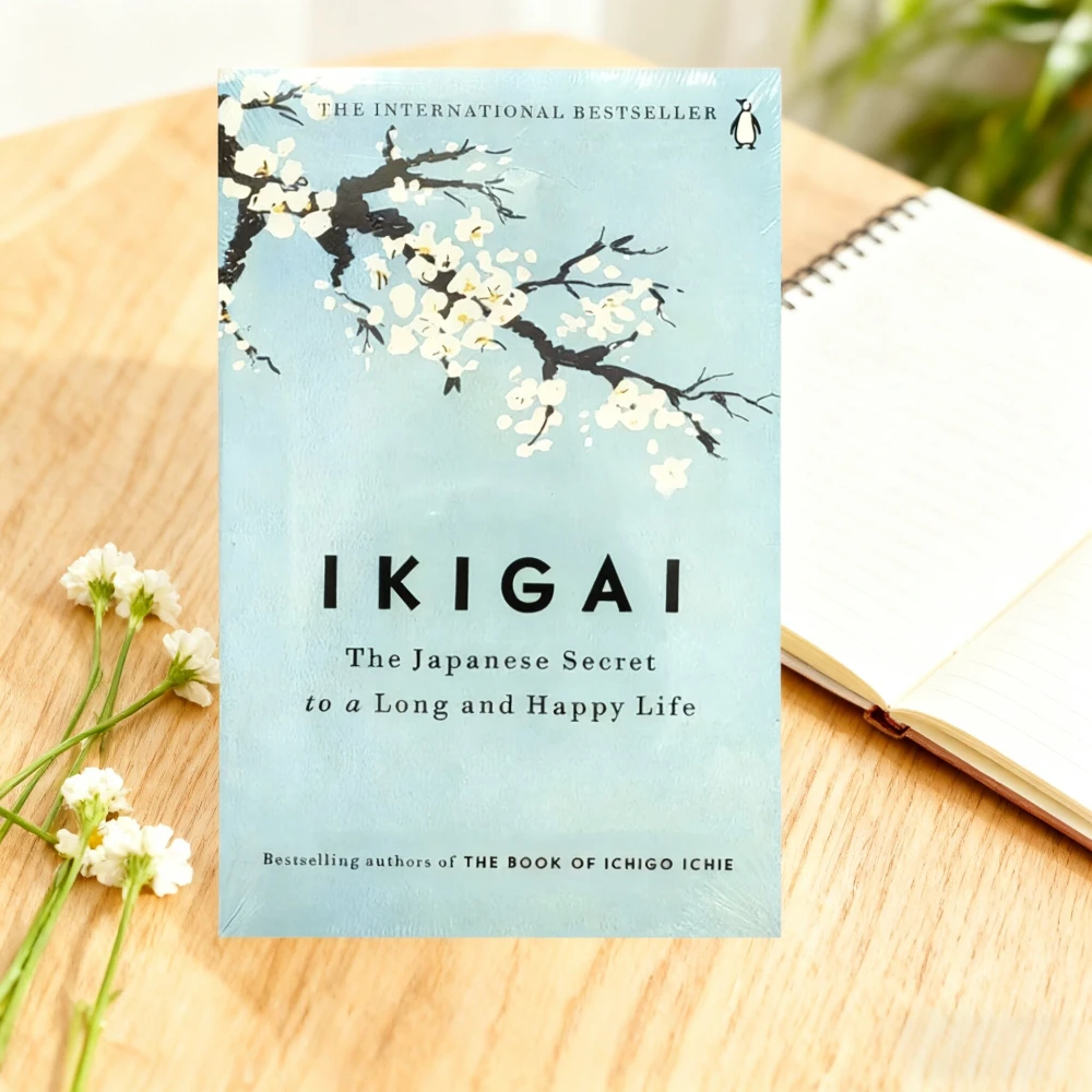 

Секрет счастливой жизнью для японских людей Английская версия Ikigai The Japanese Secret English Version
