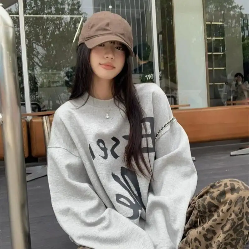 

New Loose and Casual American Round Neck Letter Printed Women's Hoodie Early Spring Lightweight Harajuku Style Hoodie