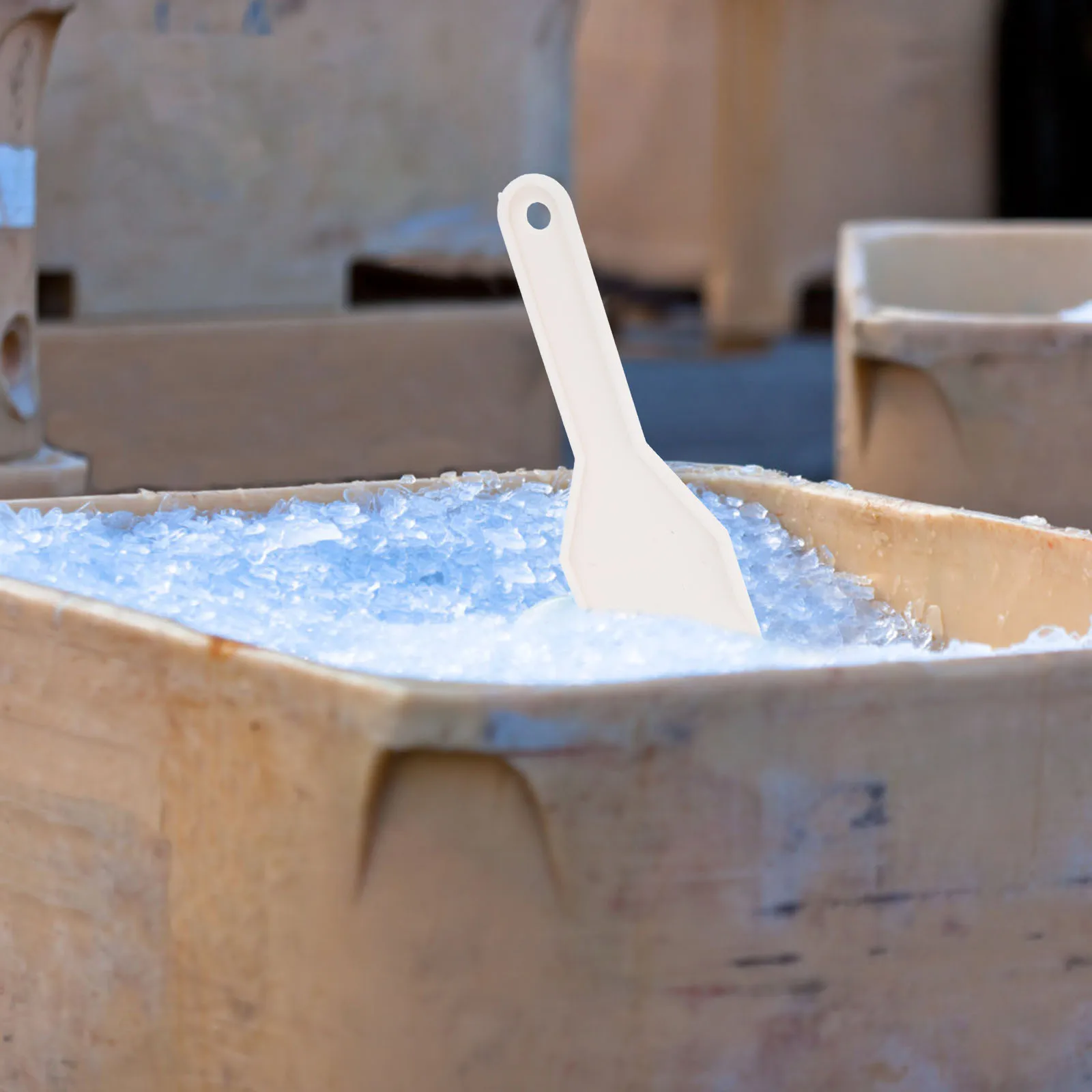 

Plastic Ice Shovel Round Edge Portable Handheld Deicing Freezer Thick Ice Layer Removal Kitchen Supplies Refrigerator
