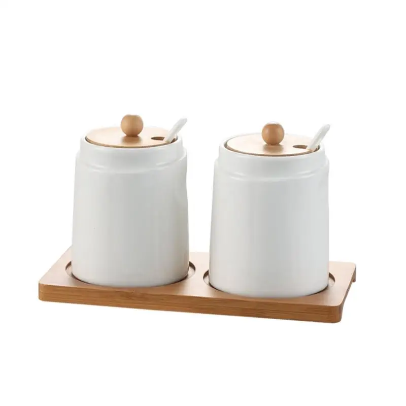 Kitchen Supplies White Ceramic Jar with Lid Household Salt Shaker Sugar Bowl Seasoning Box Storage Container Rack