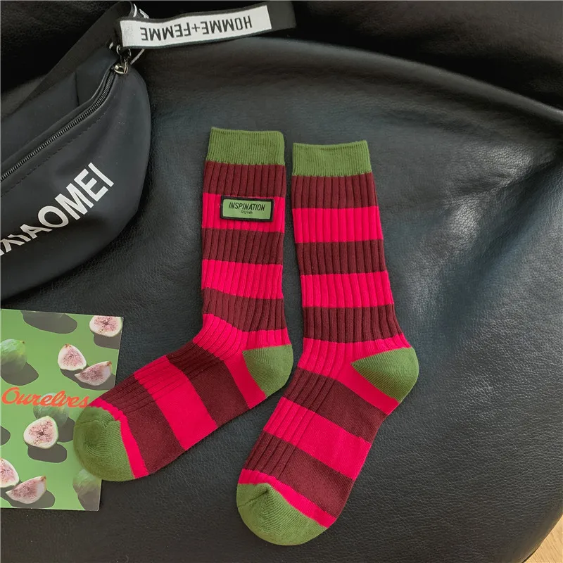 Women's Rose Red Cotton Pile Mid-Tube Socks image
