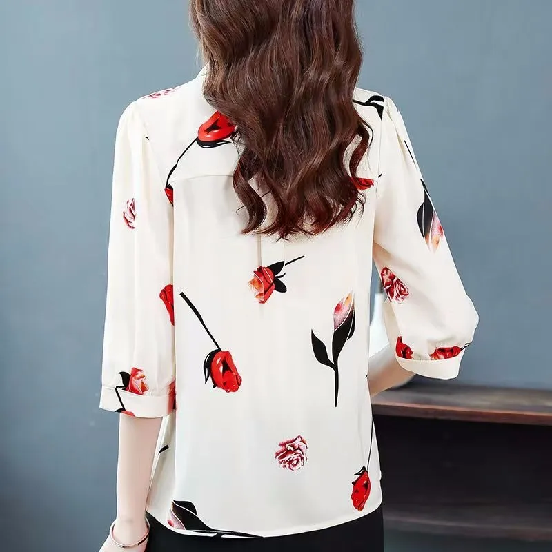 New Female Clothing Summer  3/4 Sleeve Loose Turn-down Collar Tee Shirt Casual Blouse Button Floral Fashion Women Crop Tops